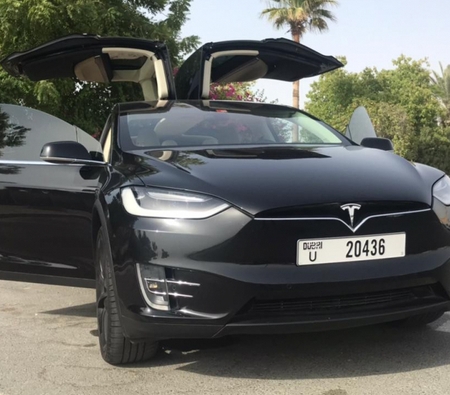 Tesla Model X 2017 for rent in دبي